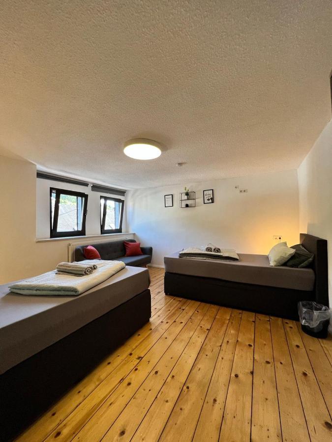 O&W Ferienhaus Mit Pool Naehe Nuerburgring, 阿德瑙 外观 照片