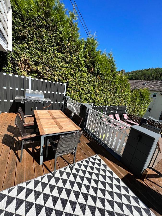 O&W Ferienhaus Mit Pool Naehe Nuerburgring, 阿德瑙 外观 照片
